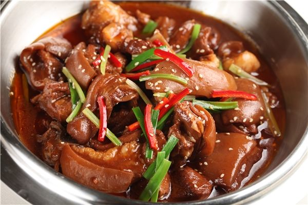 内蒙古老婆给老公做菜,内蒙古老婆煮菜