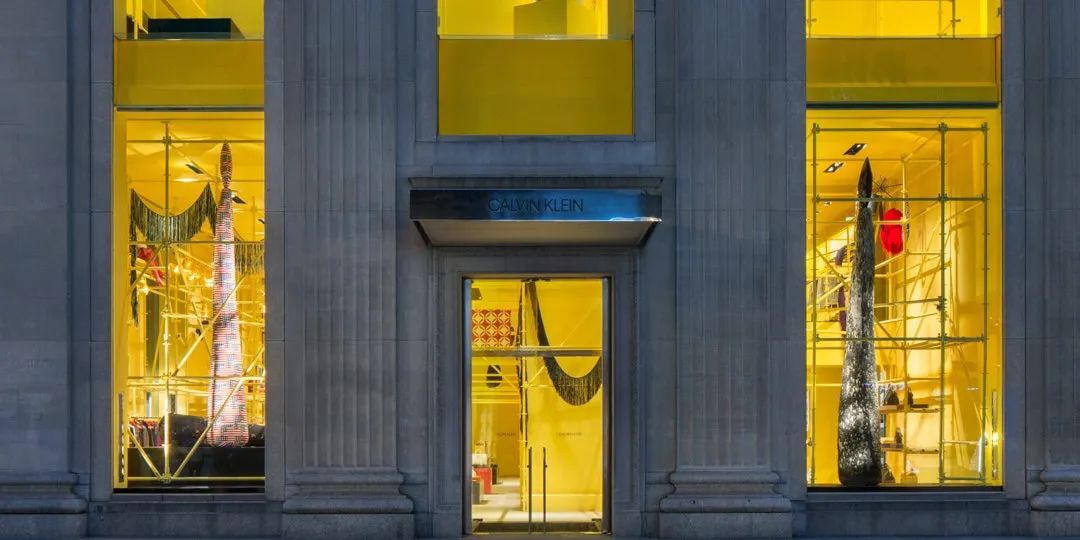 rafsimons目前的职务,rafsimons现在转到哪里了