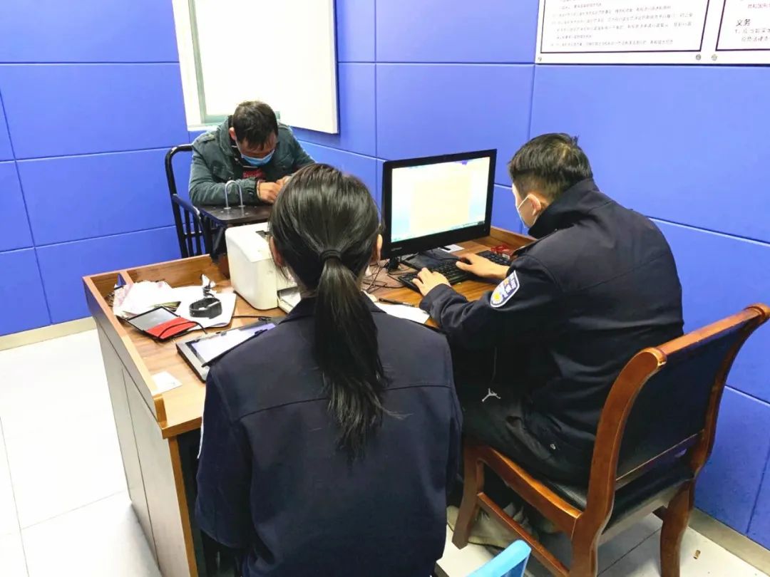 疫情期间倒卖口罩诈骗,假借售卖口罩诈骗案