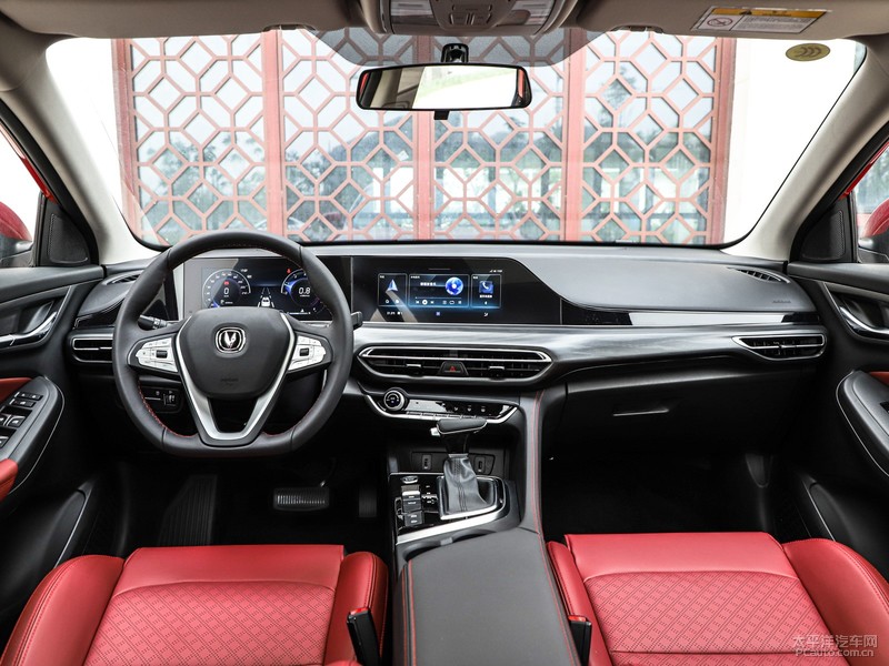 盘点四款十万级家用好车,想买车这四款高颜值车等你来选择