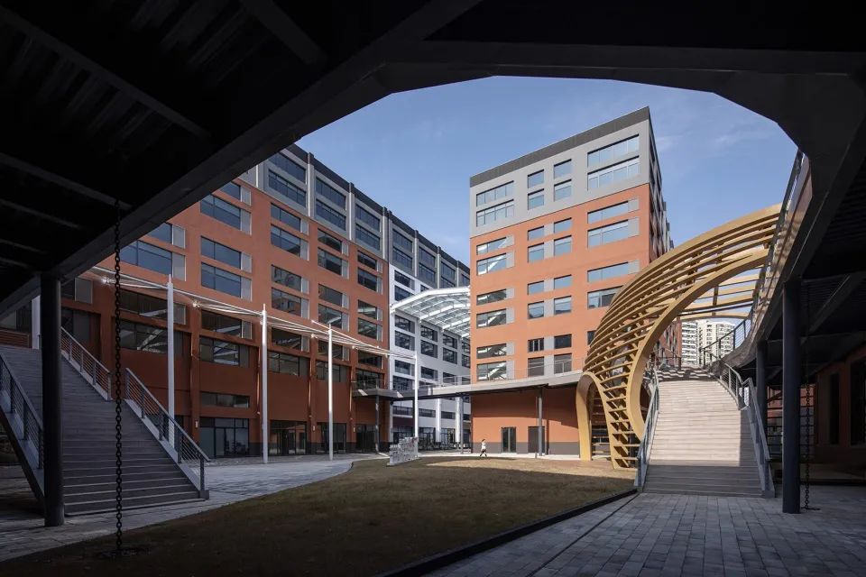 新作|工业锈址的潮流变身-NIUZONE新联地带/三益建筑设计有限公司