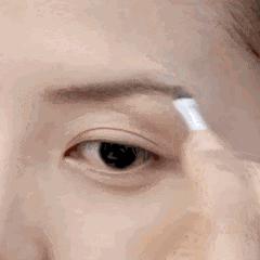 眉笔测评|没想到黑马出道到才10几块