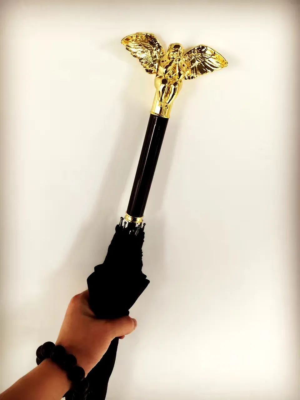 雨伞劳斯莱斯原声,劳斯莱斯最便宜的一款雨伞