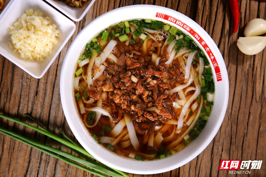 湖南米粉大擂台哪个最好吃,嗦一碗正宗湘潭米粉