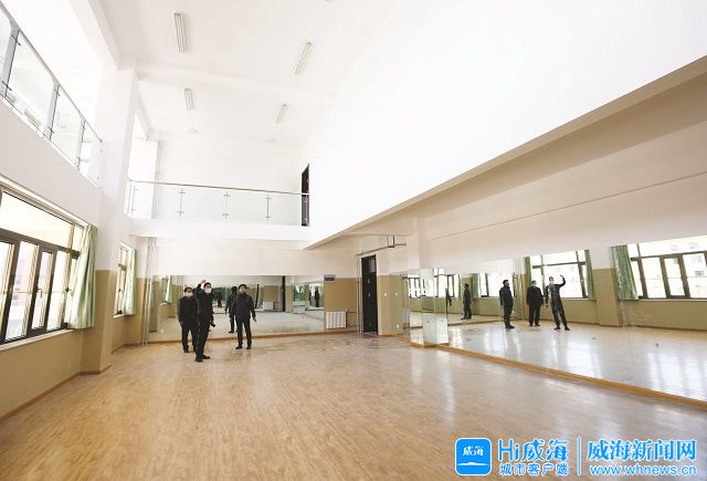 火力全开教室,火力全开校园