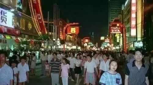 七宝巴黎春天闭店,巴黎春天百货闭店最新