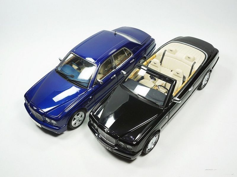 雅而致俊-迷你切BentleyAzure模型随拍