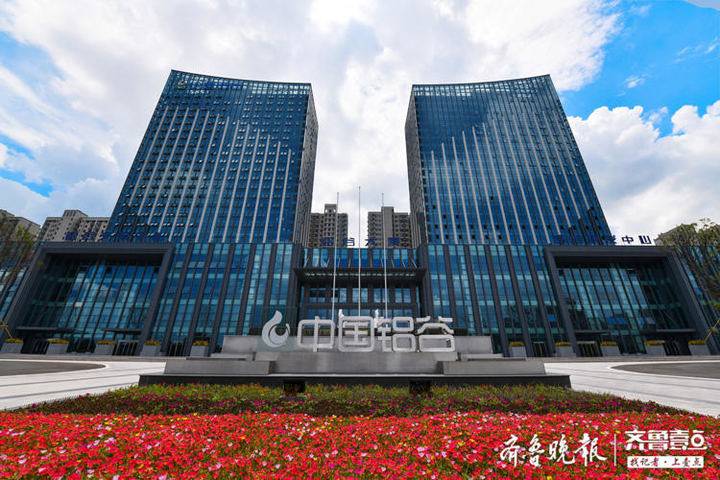 打响改革攻坚战加强改革顶层设计,我市强化攻坚力度改革亮点纷呈