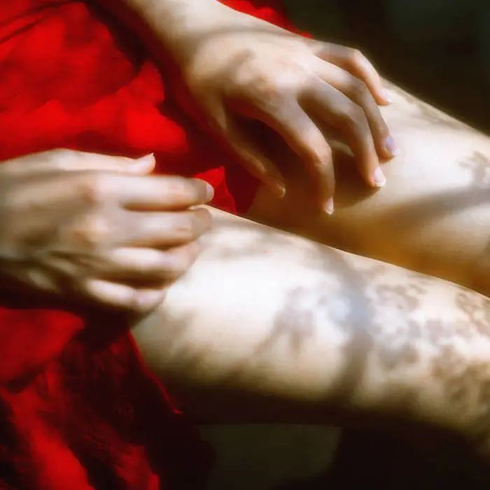 光滑无暇|黑丑的“毛裤腿”，用它，10分钟“脱”得一干二净，肌肤光滑细腻