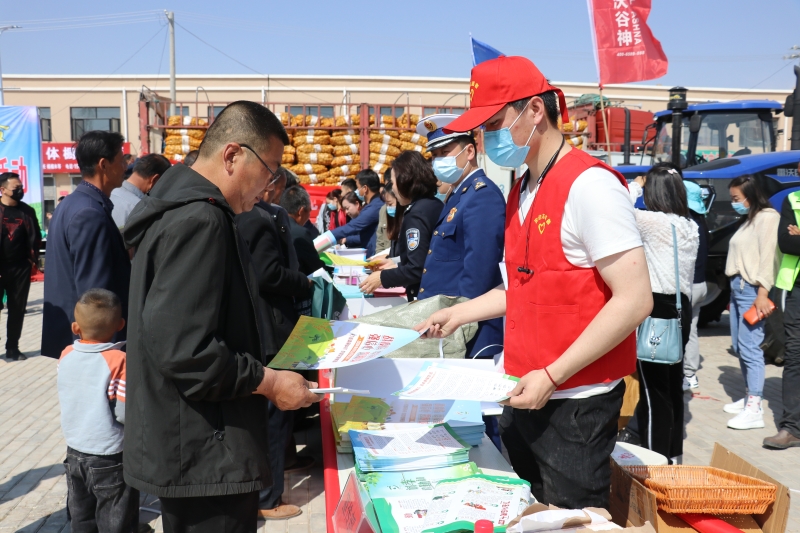闄曡タ瀹氳竟鍘垮啘鏈哄叿,瀹氳竟鏂板瀷鍐滄満娲诲姩