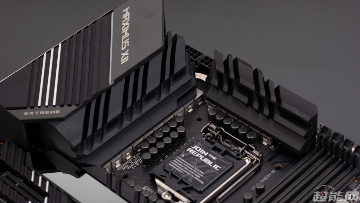 华硕rogmaximusxiextreme,华硕主板rogmaximusx3