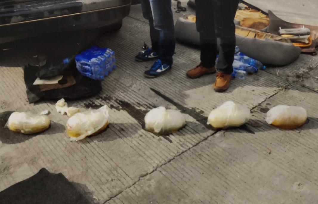 【品案】“黑豹”罪行罄竹难书人民审判终施极刑