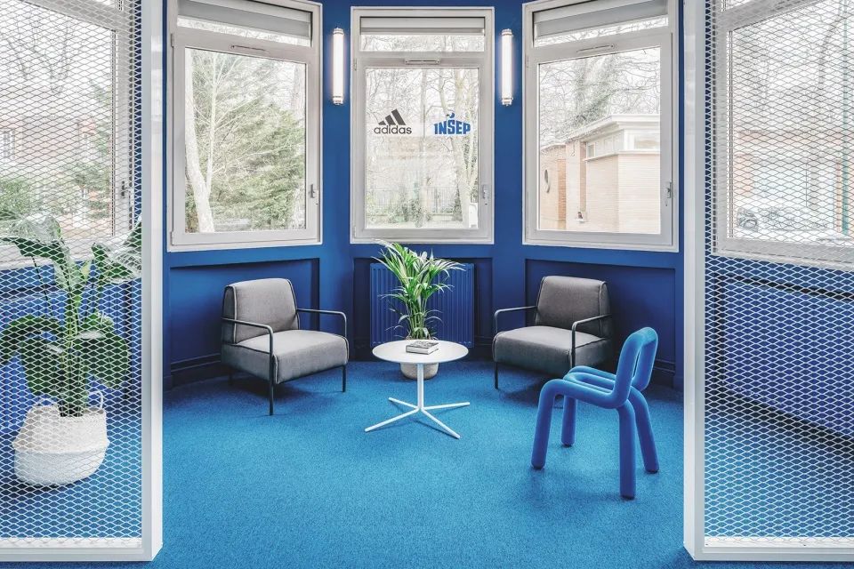 阿迪达斯X法国国家体育学院公共空间改造/UbaltArchitectes+UbiBene