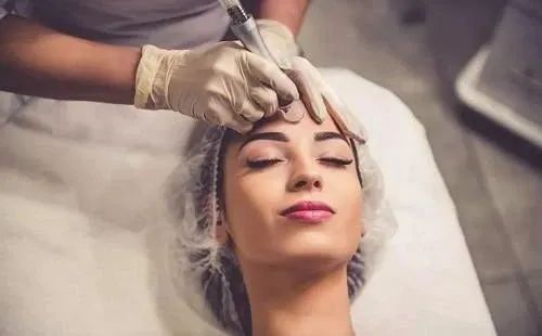 割双眼皮可以单位报销么,公务员割双眼皮能请病假吗