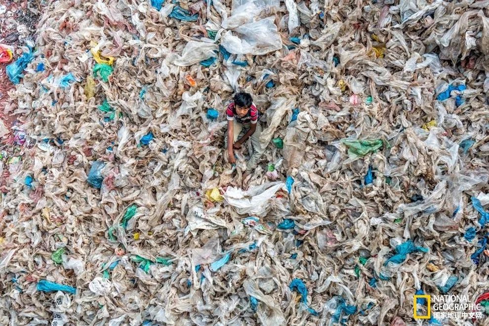 这是为拯救全人类而穿的衣服？