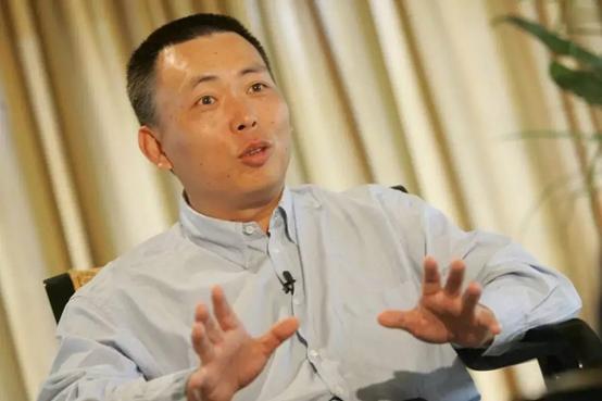 段永平再投拼多多,段永平打高尔夫