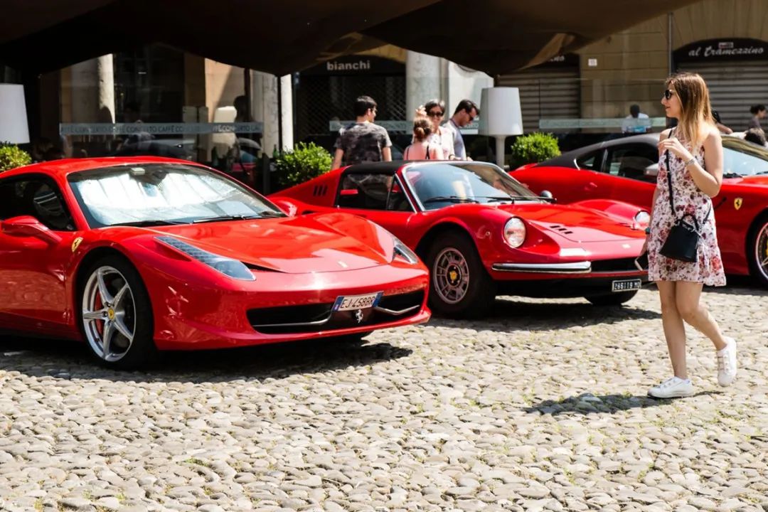 5招让客户愿意跟你聊,让客户爱上你