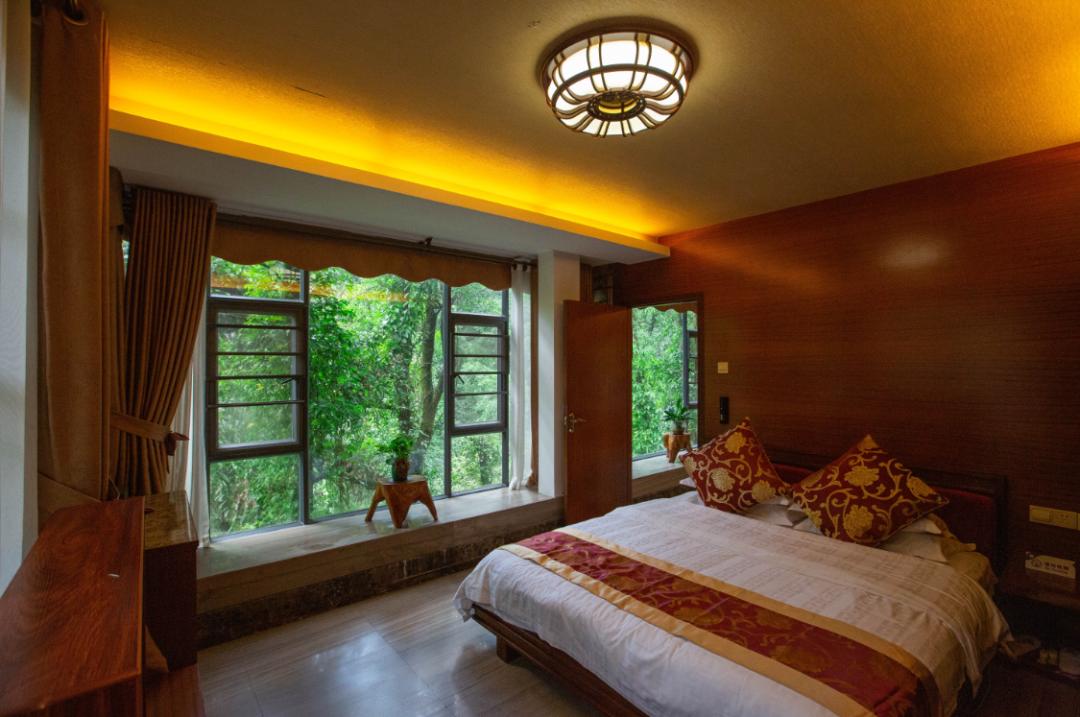 肇庆鼎湖山周边便宜的酒店,肇庆鼎湖山景区住宿