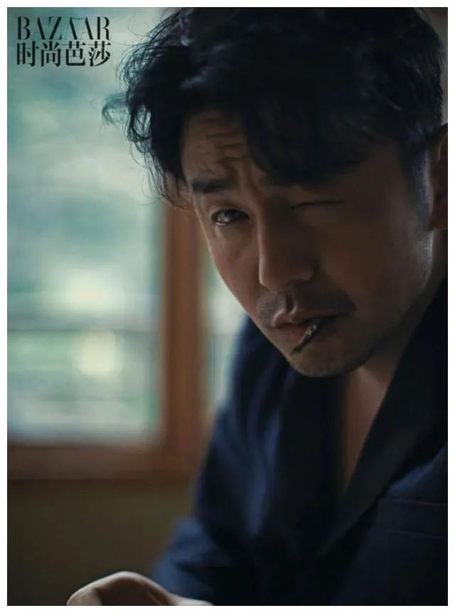 优衣库里的雷佳音是真的吗,雷佳音与优衣库解约