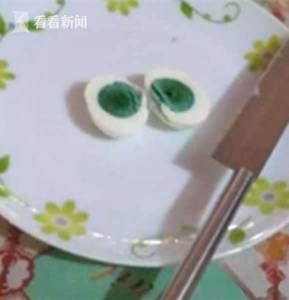 神奇小鸡出生了,神奇小鸡无壳孵化