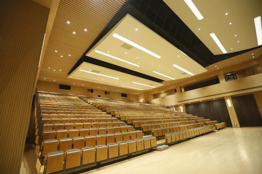 私立汇佳是ib课程吗,中招考试国际学校