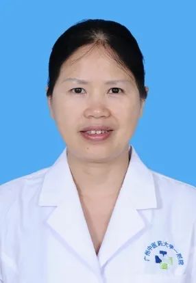 婴儿皮肤一碰就肿,为什么婴儿皮肤一碰就肿了