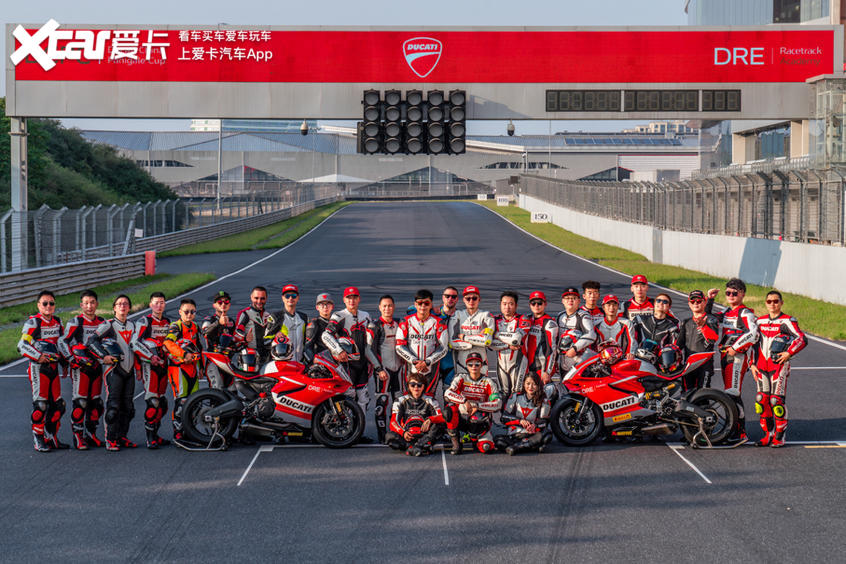 这才是杜卡迪的正确驾驶方法,杜卡迪应该怎么骑才舒服