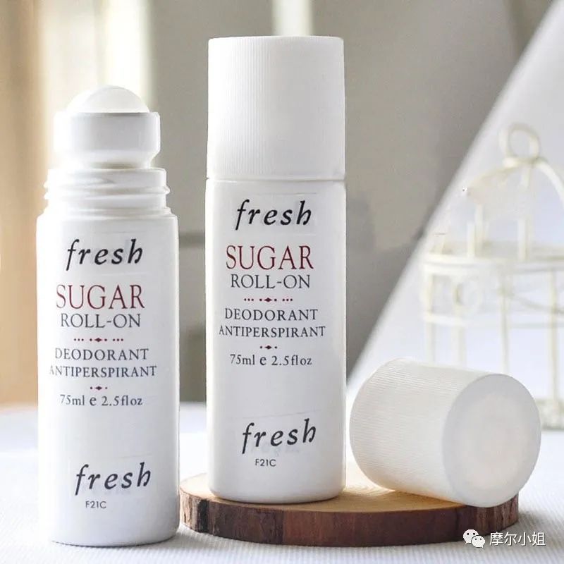 澶忓浼戦棽琛ｆ湇,澶忔棩8浠跺