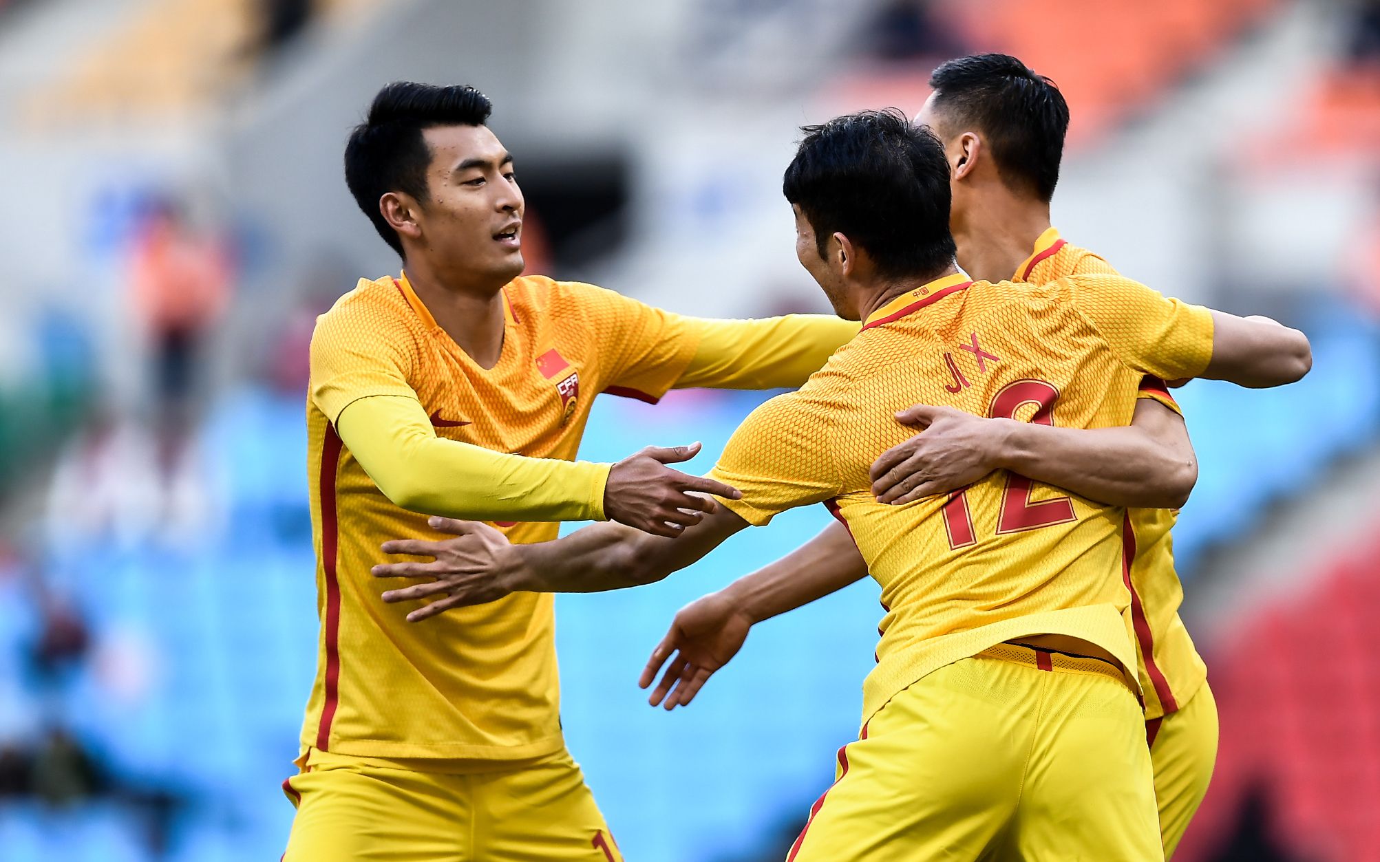 王子铭施密特完整视频,李霄鹏施密特最新视频