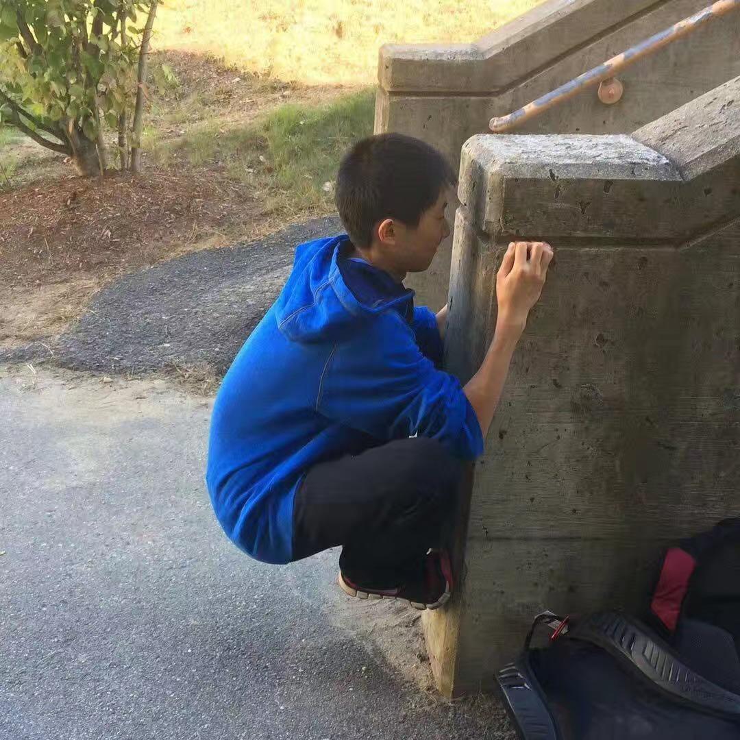 热爱体育是给孩子的最好的礼物,体育带给孩子的是一种精神