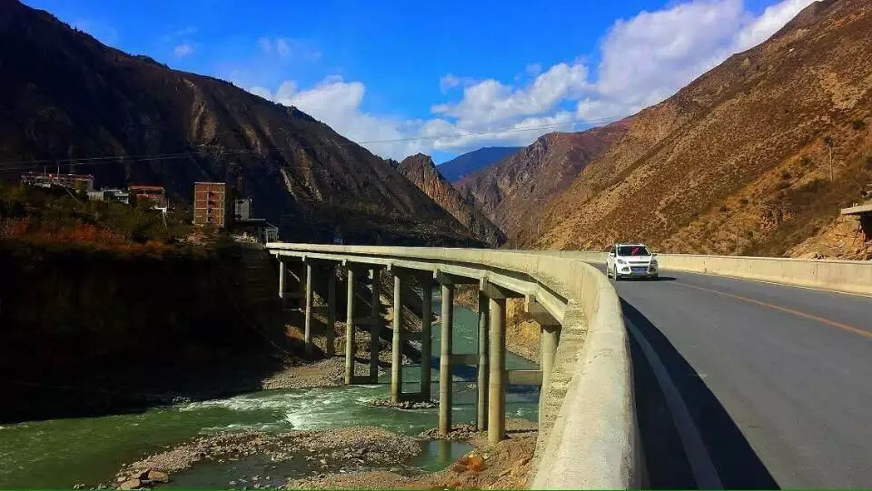 四川交通方便的城市有哪些,阿坝州小金县交通发展