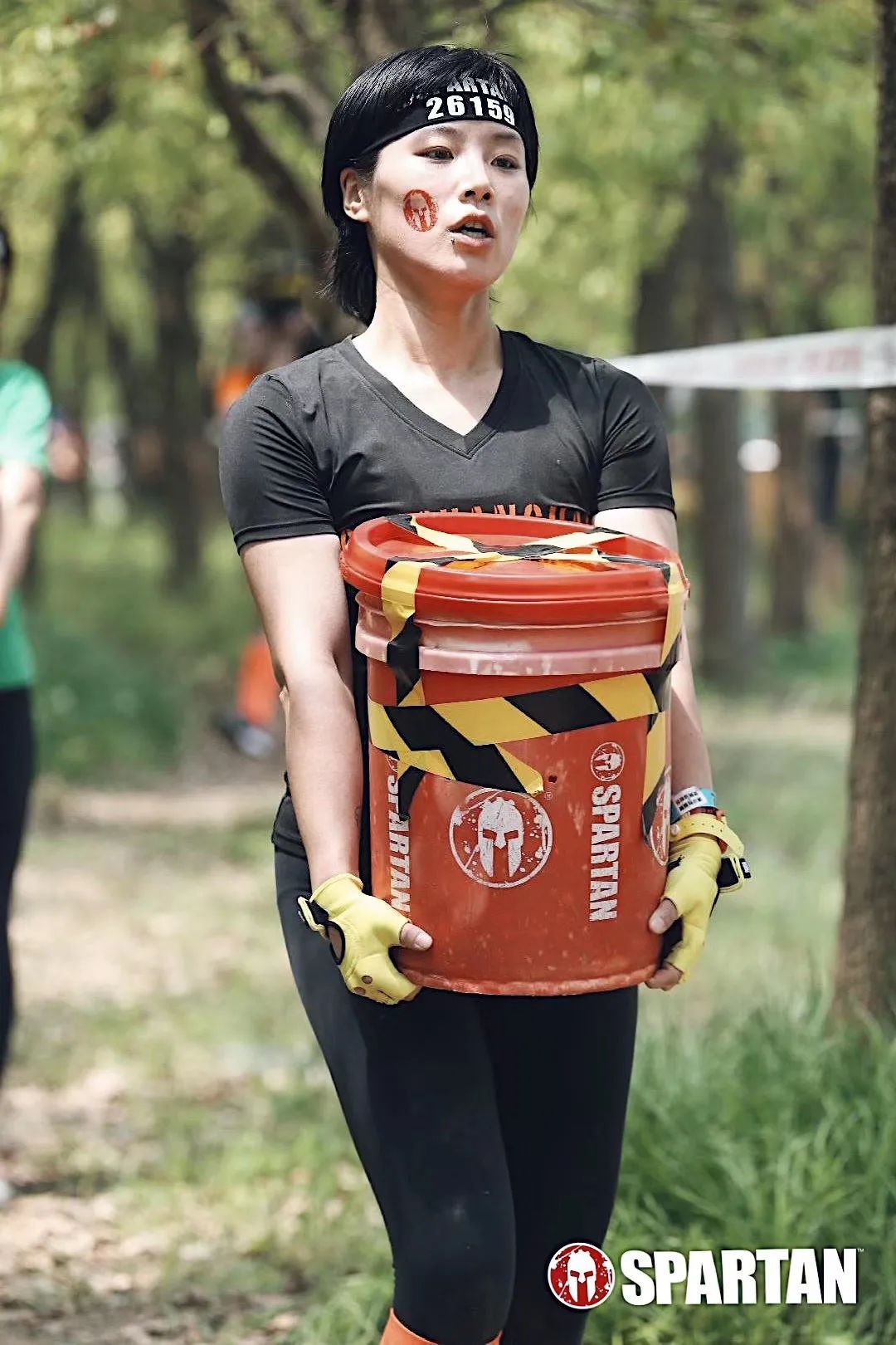 B站网红运动视频|在家练一周瘦5斤,可能吗