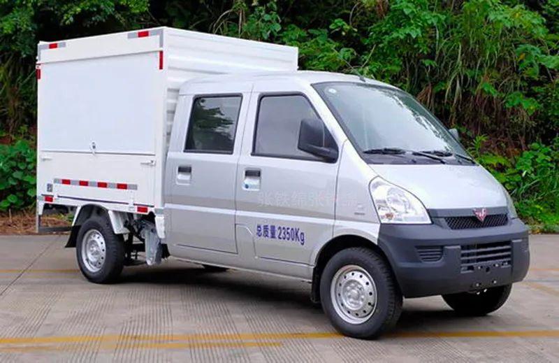 现在摆地摊为什么这么难赚钱,很好奇街上店铺怎么赚钱