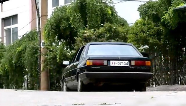 一代经典11年情怀老车桑塔纳,沉浸式体验老款大众桑塔纳