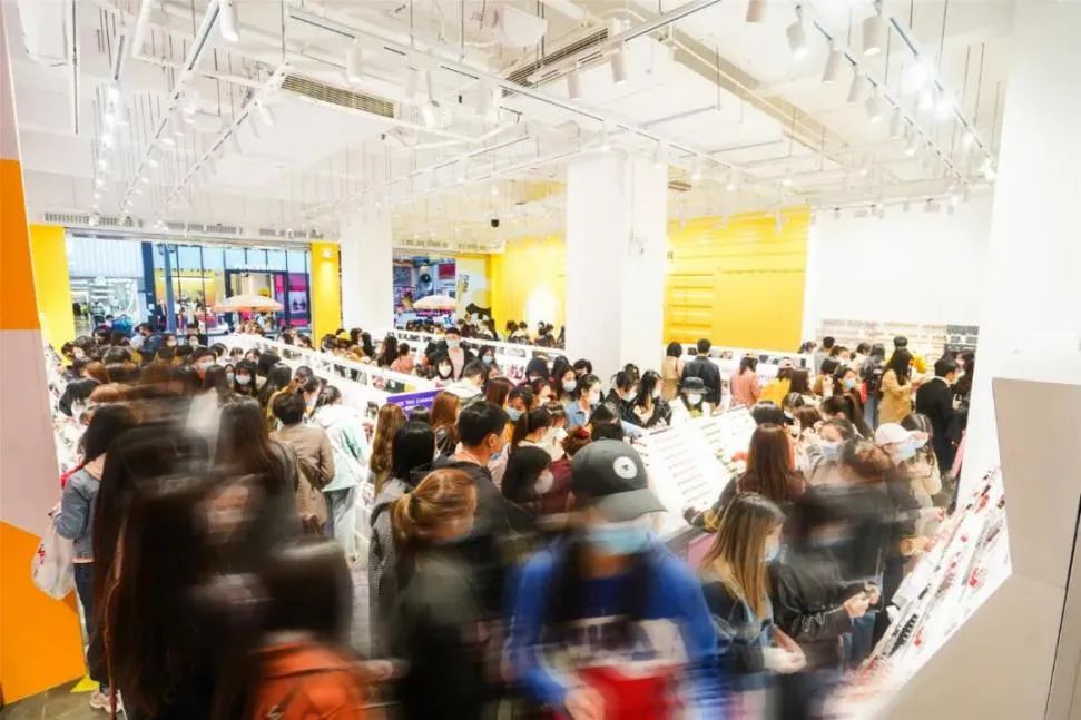 地摊经济最火网红街,地摊经济互联网经济的再进化