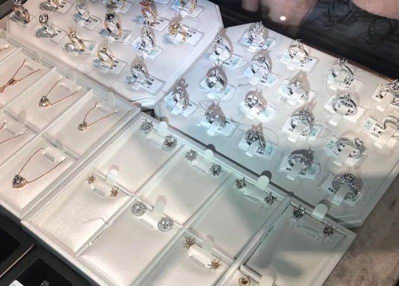 一个月成交订单2.2亿元，青浦此处进口商品热销，不止靠打折