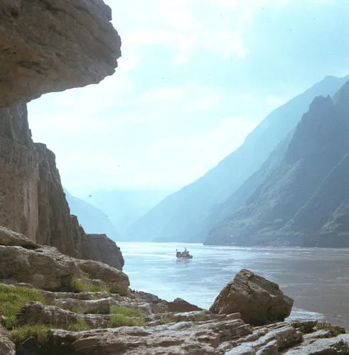 三番五次离家出走,三次离家出走的男孩