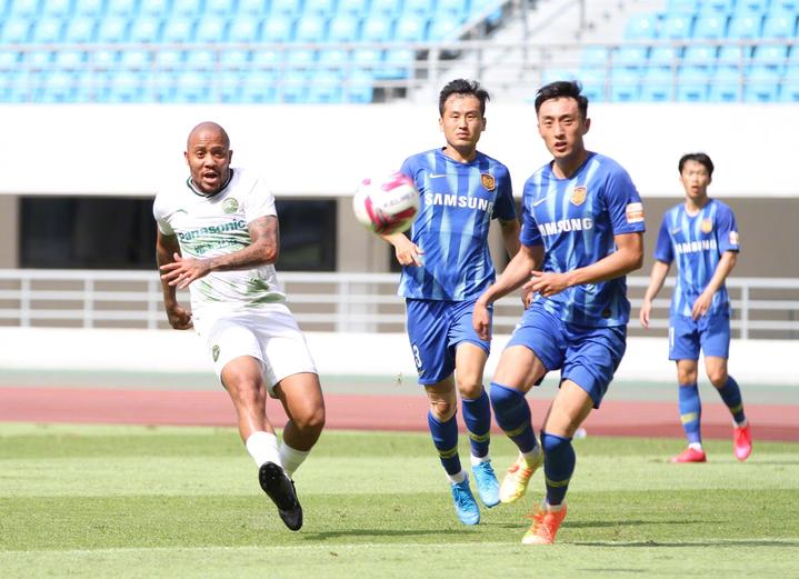 绿城新风采国际大舞台,绿城新球场