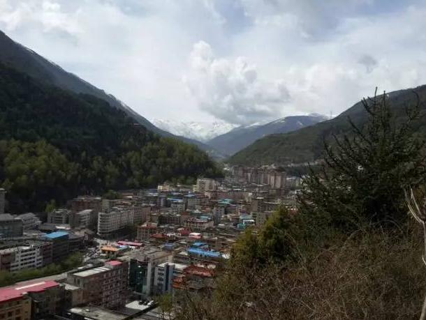 康定诗,康定的诗词