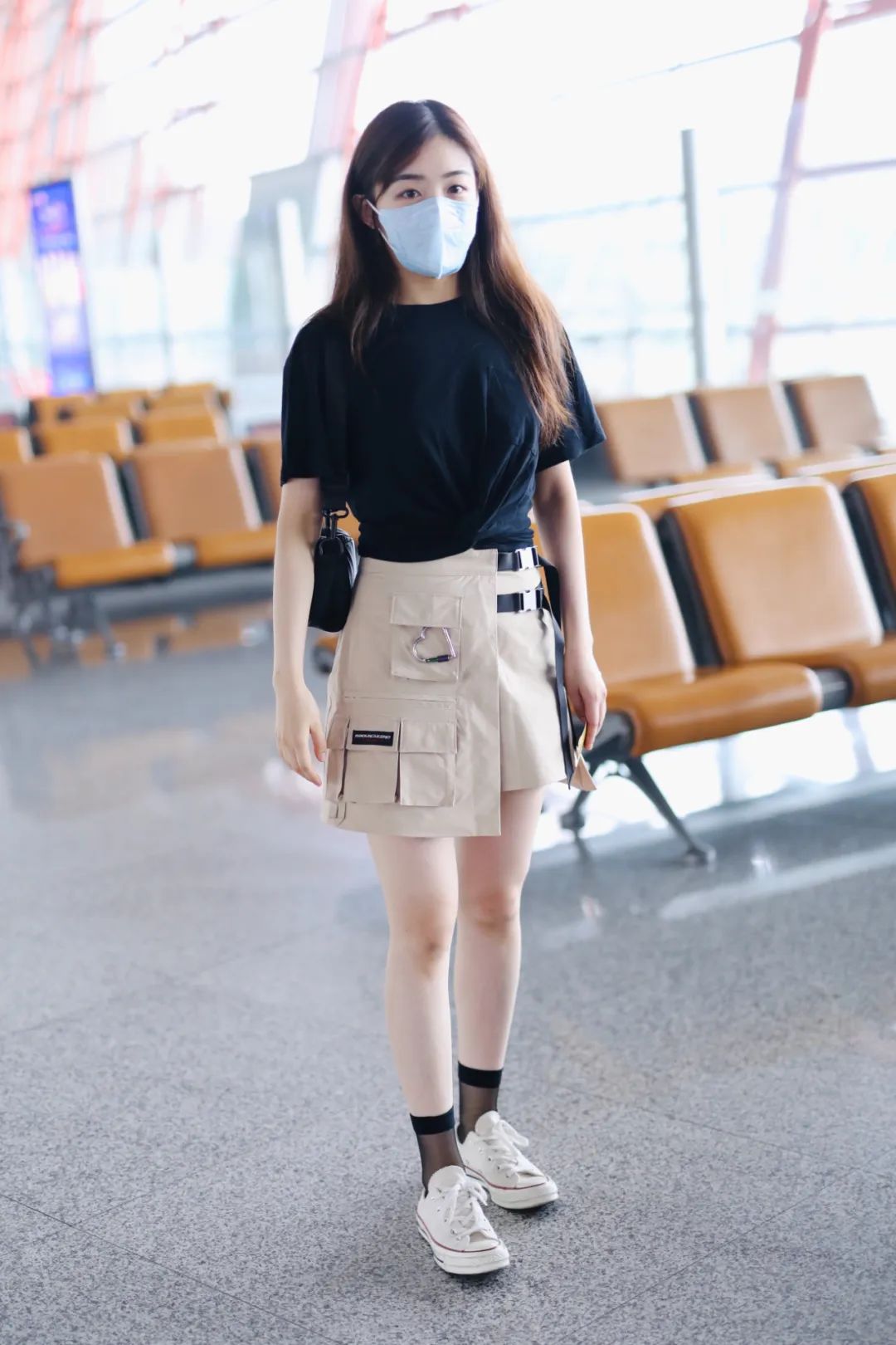 戚薇杨颖撞衫,戚薇撞衫江疏影