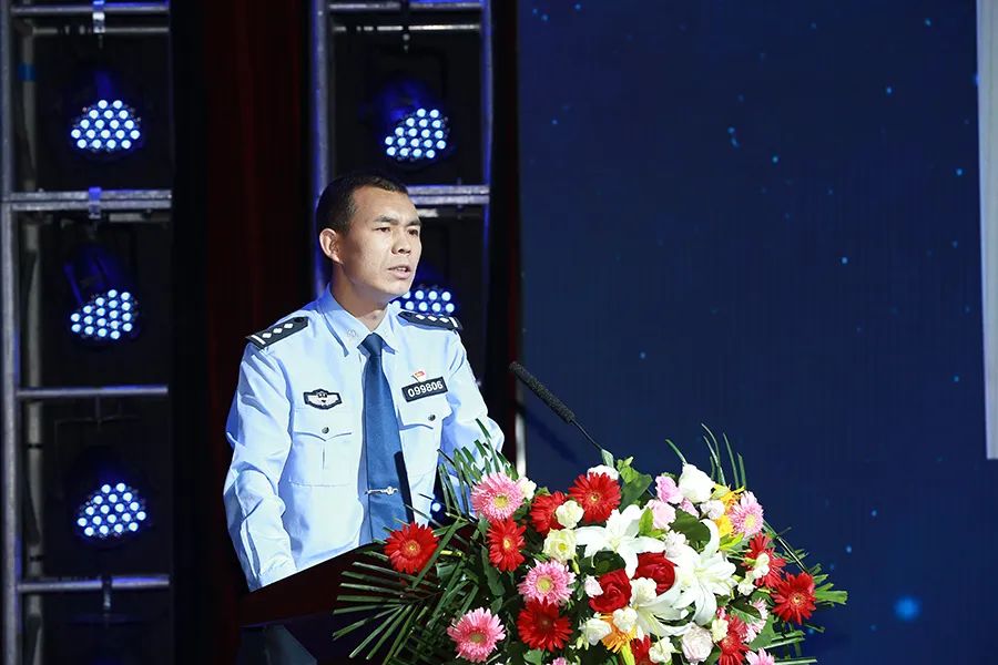 用行动践行使命以实效回应群众 (群众工作不忘初心牢记使命总结)