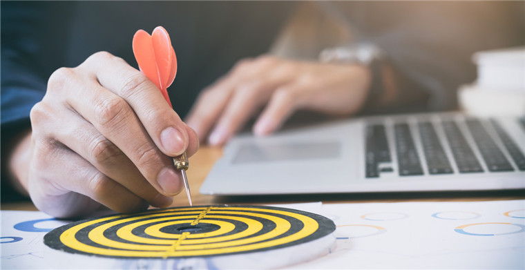 领英广告投放教程,linkedin广告投放效果