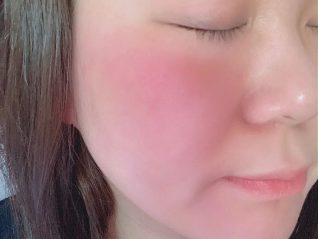 百人测评团|蒸笼天里，想让肌肤“一秒入水”，可能吗？