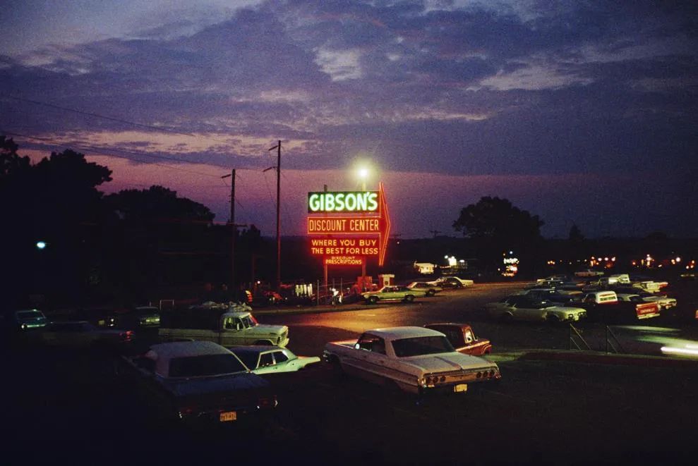 大师|传奇摄影师用一台禄来35，讲述近50年艺术旅程幕后的故事