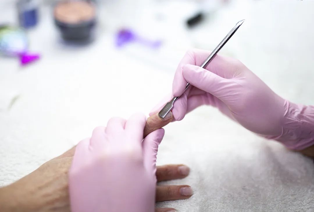 美甲的致命危害,美甲的禁忌和注意事项