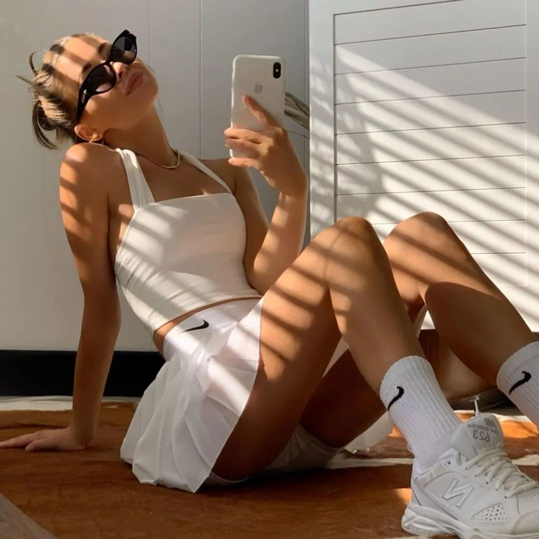 别追BM风了，今年做个NIKE女孩吧