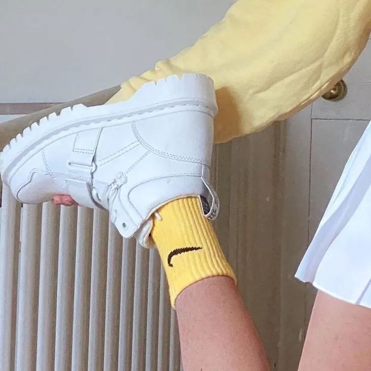 别追BM风了，今年做个NIKE女孩吧