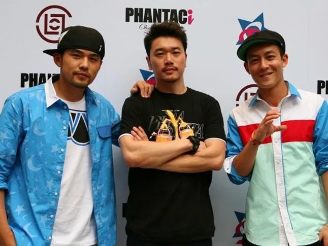 周杰伦耐克球鞋大全,周杰伦上脚nikeair