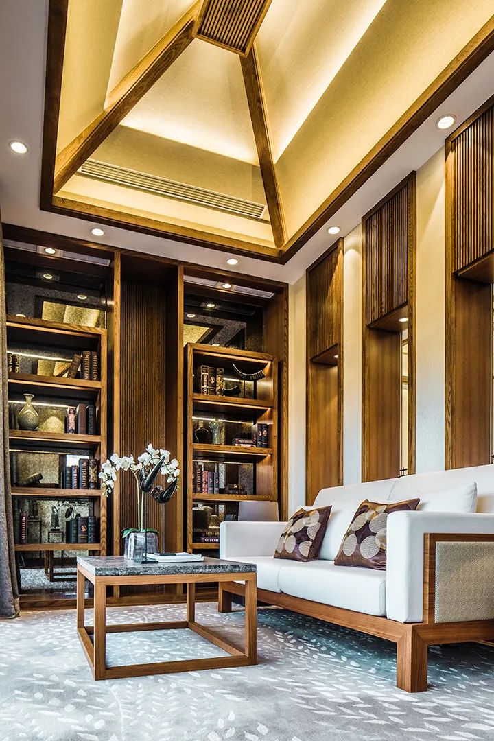 比买一送一还划算，全年不涨价！享山水画里329㎡双卧别墅，玩皮划艇漂流