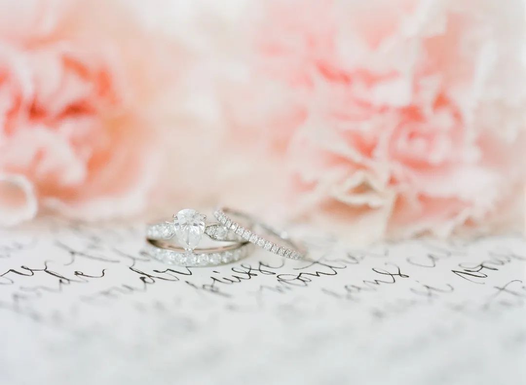 三克拉的钻戒一般要多少钱,三克拉方钻戒大概多少钱